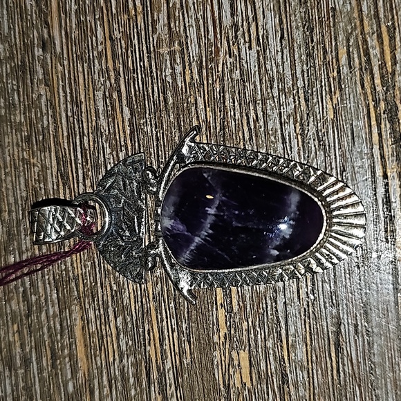 New Sterling silver Chevron Amethyst pendant - Picture 2 of 8